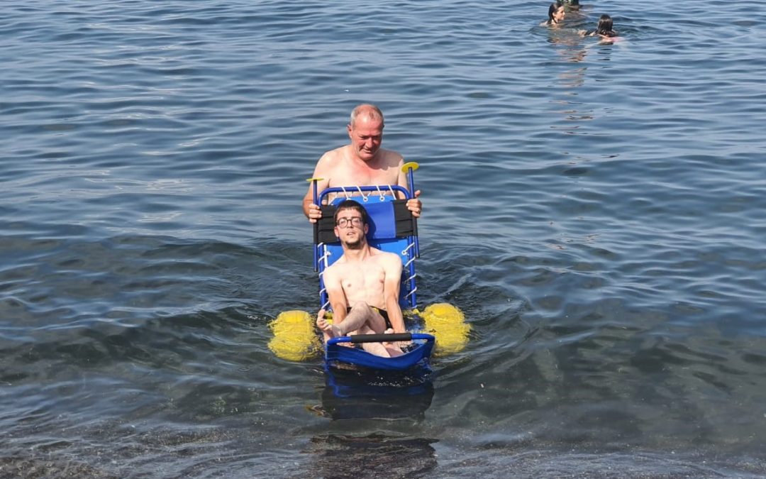 Il Mare è per tutti. Ad Ercolano la prima passerella per disabili su una spiaggia libera