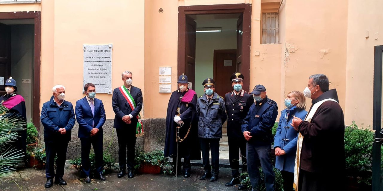 “Giornata dell’ Unita’ Nazionale  e delle Forze Armate”. Nel centenario, scoperta una targa al Milite Ignoto,  alla presenza delle autorità civili e militari