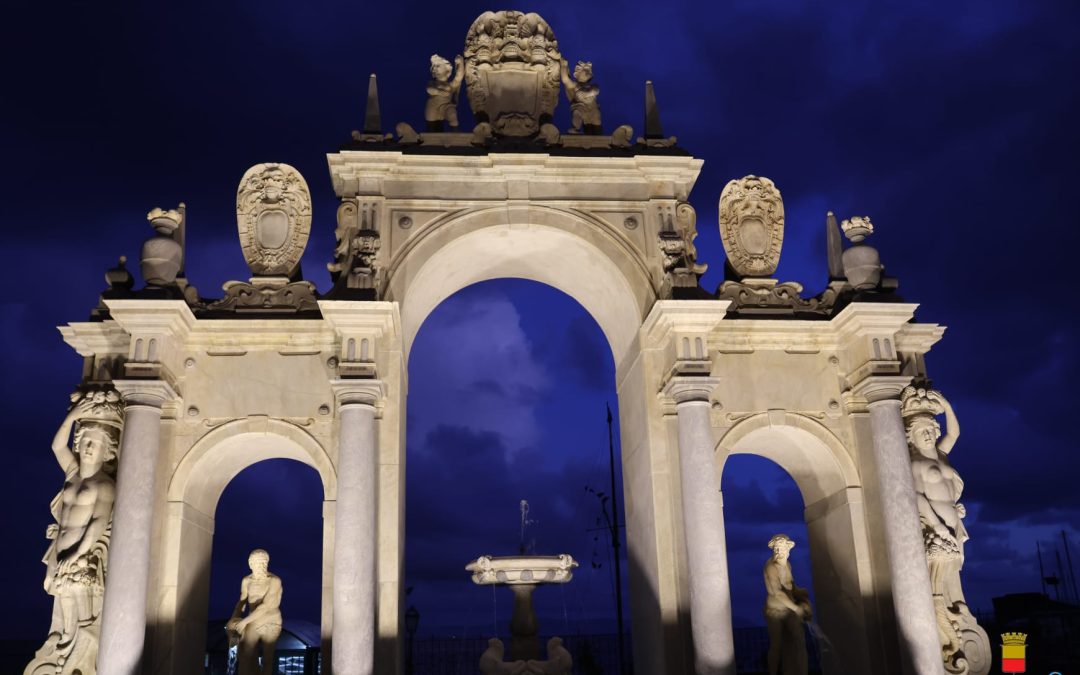 A Napoli la mastodontica Fontana del Gigante è conosciuta anche con un altro nome. Ecco quale